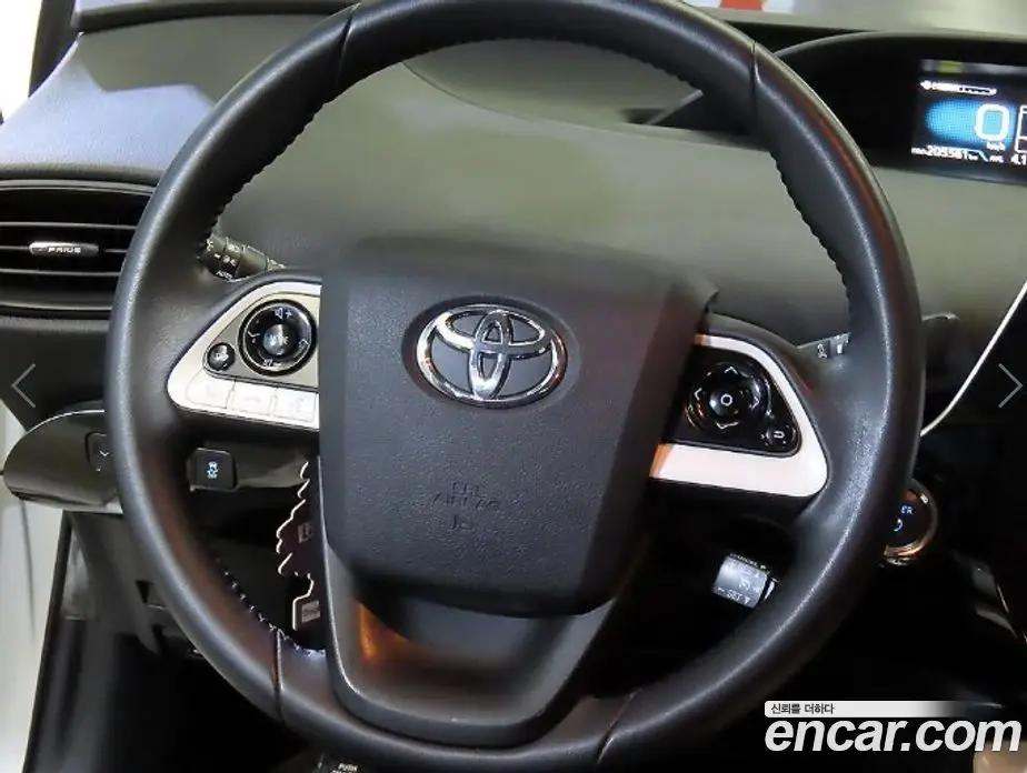 Toyota Prius 2016 1.8 АКПП, фото 8