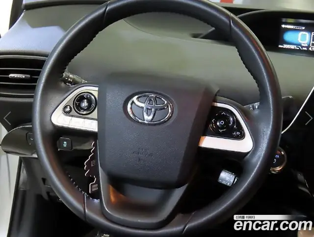 Toyota Prius 2016 1.8 АКПП, миниатюра 8