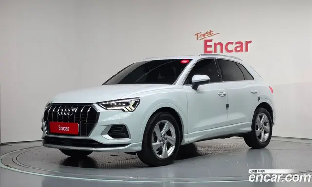 Audi Q3, 2020, 64 196 км