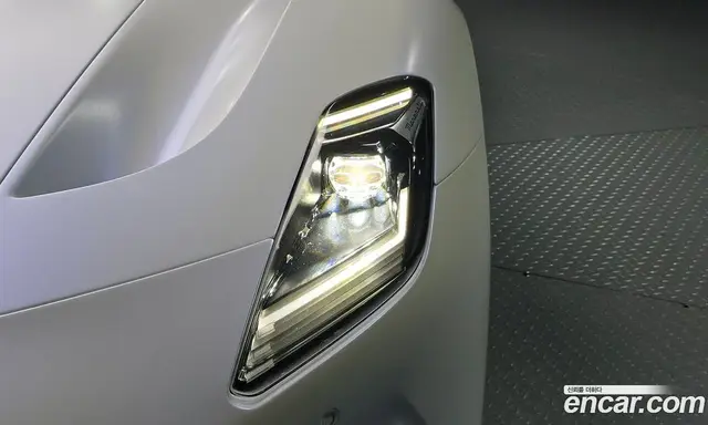 Maserati MC20 2022 3.0 АКПП, миниатюра 7 Maserati MC20 2022 3.0 АКПП, миниатюра 7