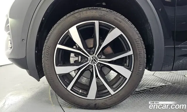 Volkswagen Atlas 2025 2.0 АКПП, миниатюра 5 Volkswagen Atlas 2025 2.0 АКПП, миниатюра 5