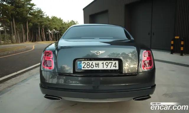 Bentley Mulsanne 2018 6.8 АКПП, миниатюра 4