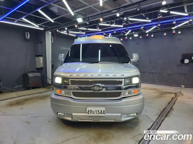 Chevrolet Express Van 2011 5.3 АКПП, миниатюра 3