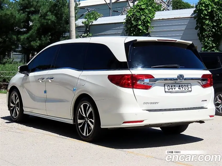 Honda Odyssey 2017 3.5 АКПП, фото 3 Honda Odyssey 2017 3.5 АКПП, фото 3