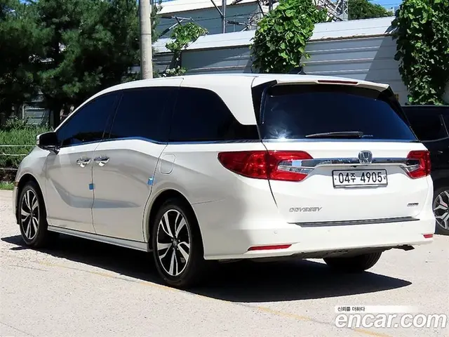 Honda Odyssey 2017 3.5 АКПП, миниатюра 3 Honda Odyssey 2017 3.5 АКПП, миниатюра 3