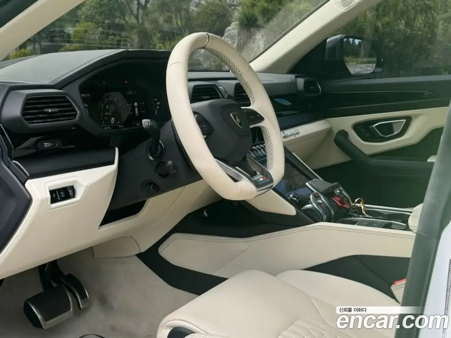 Lamborghini Urus 2023 4.0 АКПП, фото 16