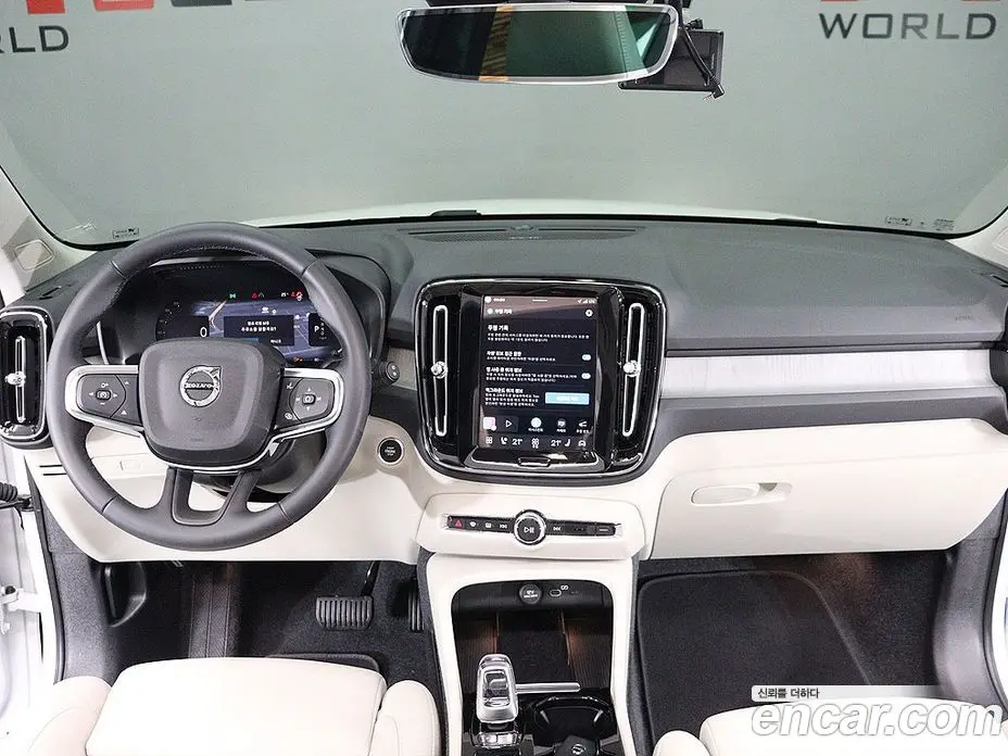 Volvo XC40 2024 2.0 АКПП, фото 8 Volvo XC40 2024 2.0 АКПП, фото 8