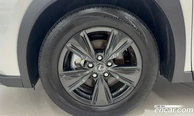 Lexus UX 2025 2.0 вариатор, миниатюра 5 Lexus UX 2025 2.0 вариатор, миниатюра 5