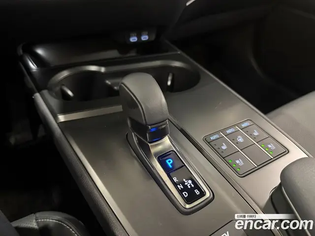 Lexus UX 2025 2.0 вариатор, миниатюра 9 Lexus UX 2025 2.0 вариатор, миниатюра 9