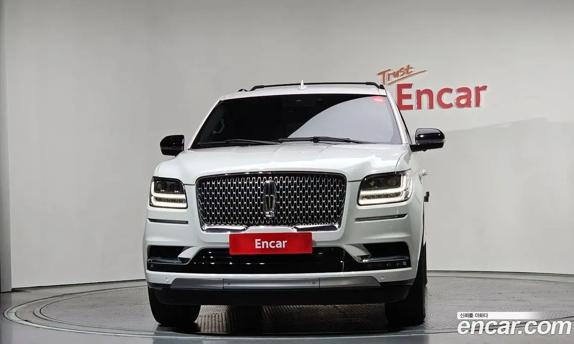Lincoln Navigator 2021 3.5 АКПП, фото 3