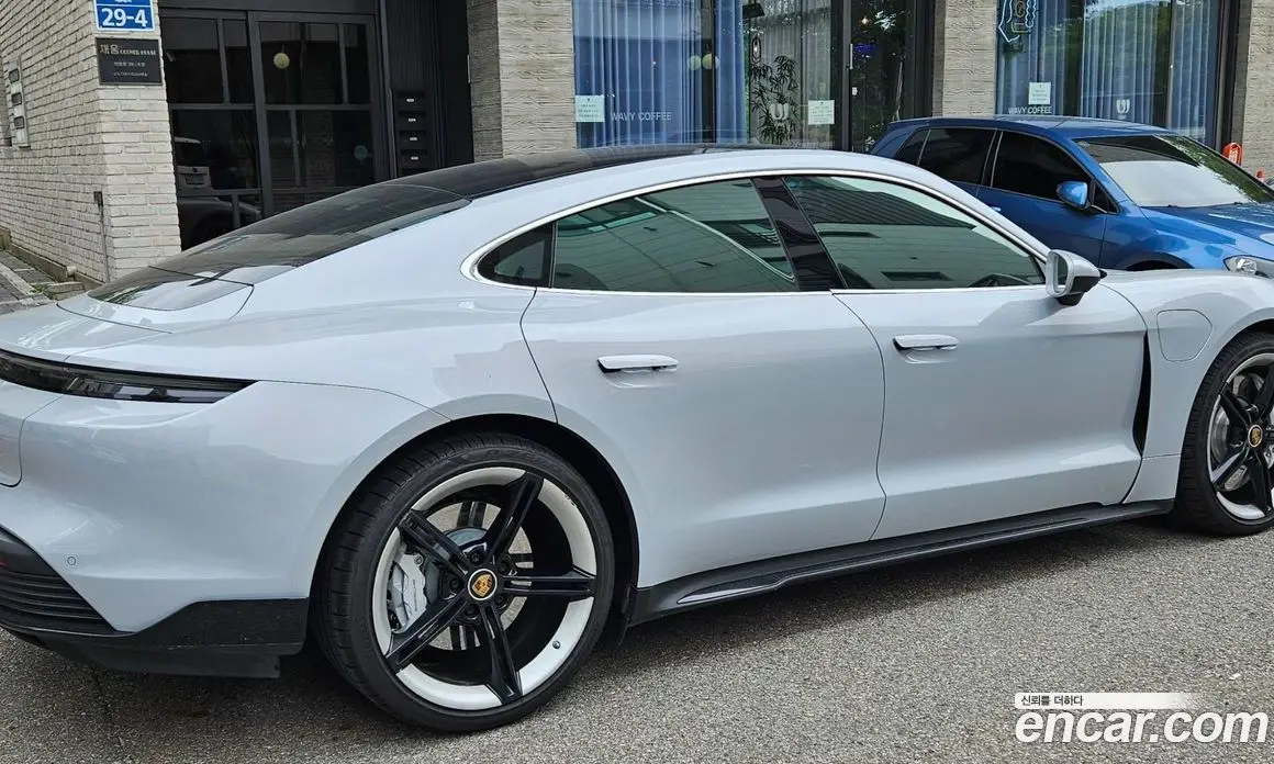Porsche Taycan 2021 11.1 АКПП, фото 14