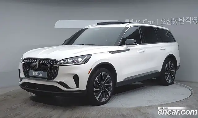 Lincoln Aviator, 2025, 20 748 км