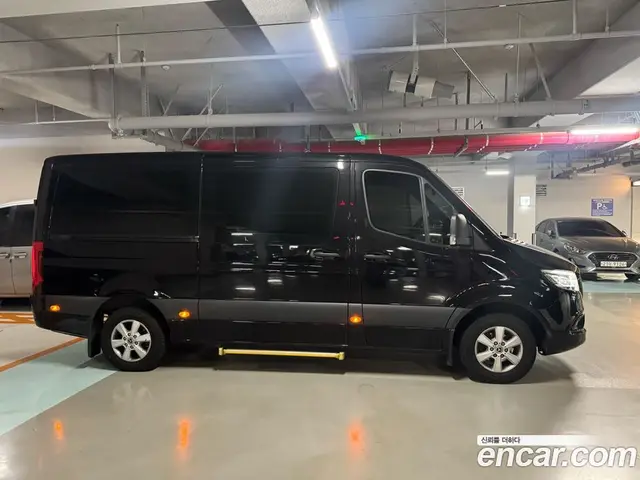 Mercedes-Benz Sprinter 2022 3.0 АКПП, миниатюра 3