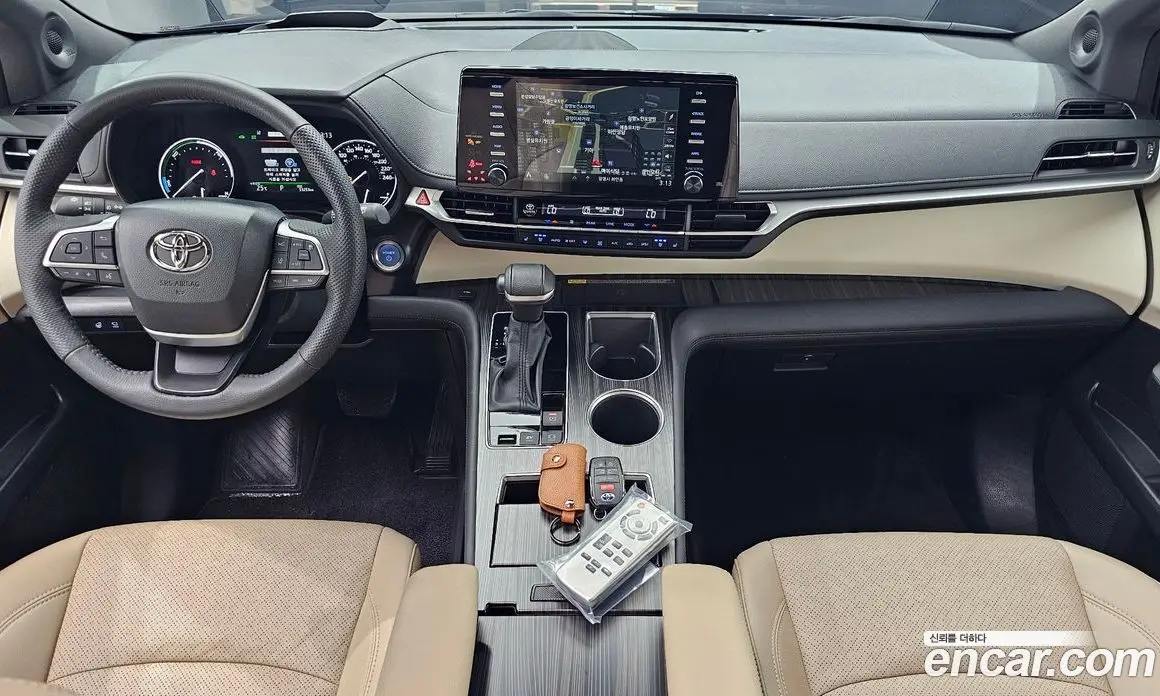 Toyota Sienna 2024 2.5 АКПП, фото 10