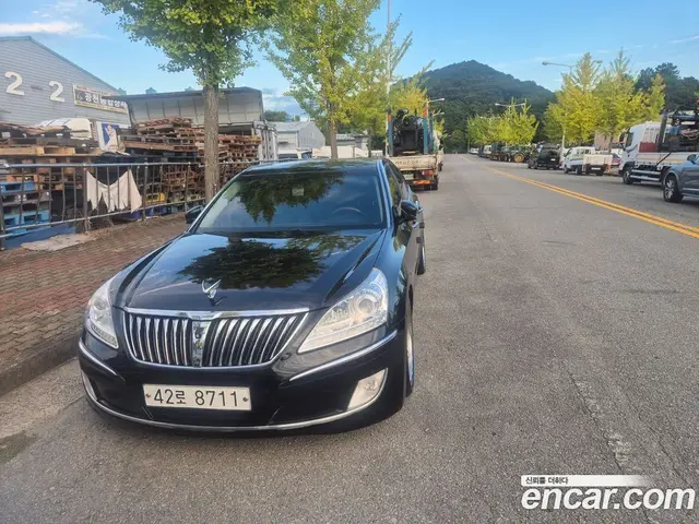 Hyundai Equus, 2011, 178 246 км