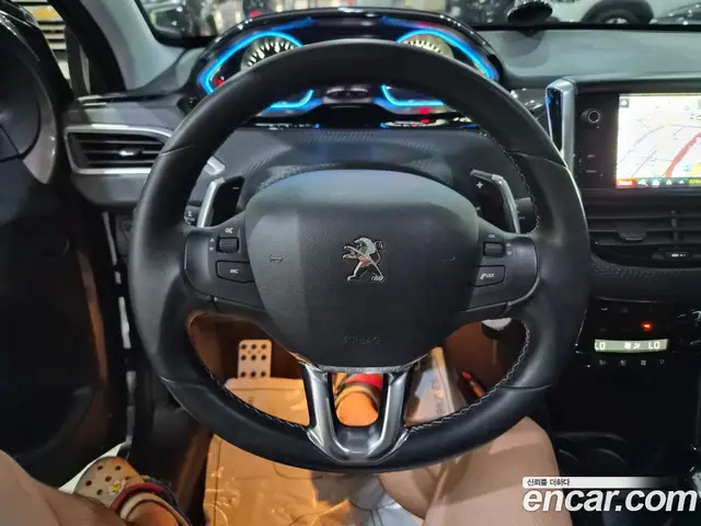 Peugeot 2008 2016 1.6 АКПП, миниатюра 7