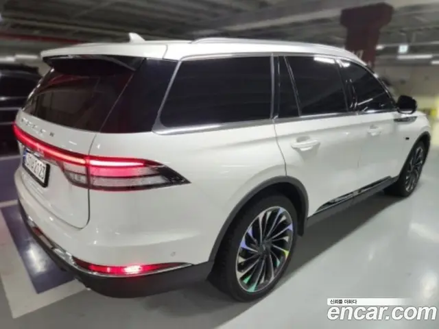 Lincoln Aviator 2022 3.0 АКПП, миниатюра 2 Lincoln Aviator 2022 3.0 АКПП, миниатюра 2