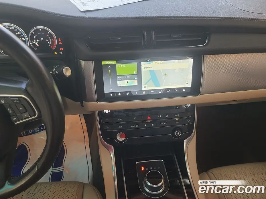 Jaguar XF 2017 2.0 АКПП, фото 19