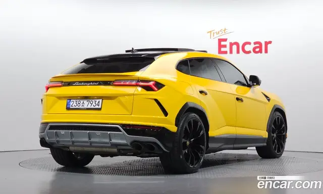 Lamborghini Urus 2020 4.0 АКПП, миниатюра 2