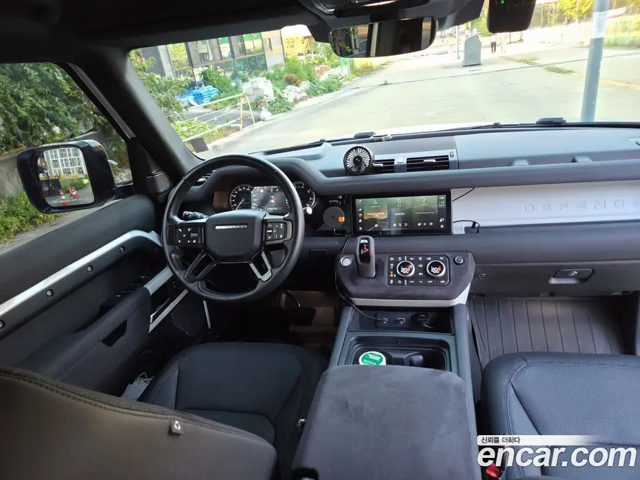 Land Rover Defender 2022 2.0 АКПП, фото 7 Land Rover Defender 2022 2.0 АКПП, фото 7