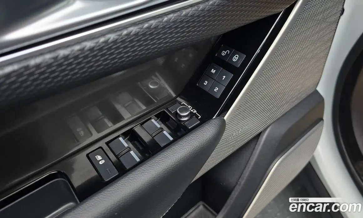 Land Rover Range Rover Velar 2019 2.0 АКПП, фото 15