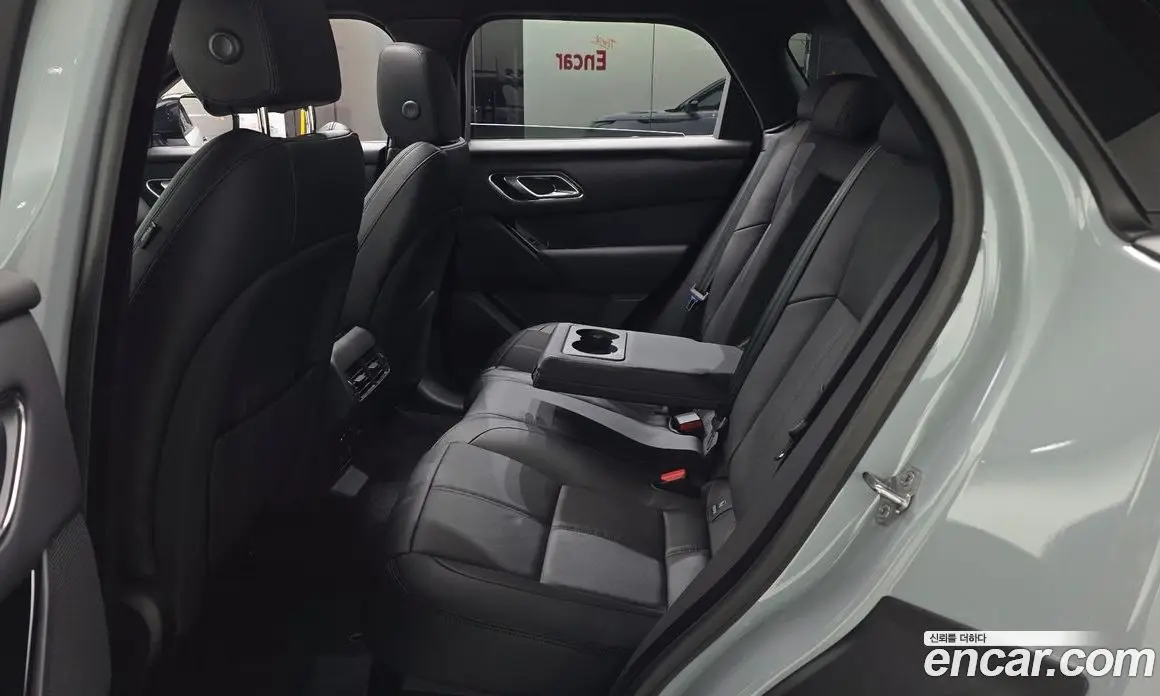 Land Rover Range Rover Velar 2025 2.0 АКПП, фото 4