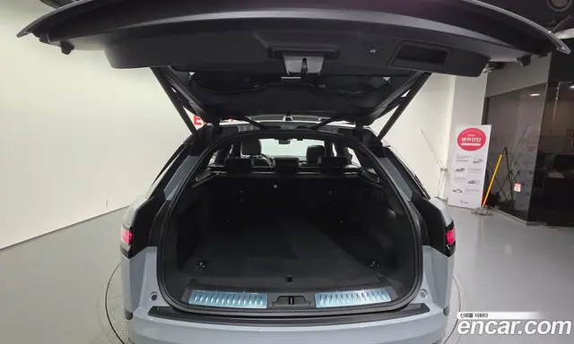 Land Rover Range Rover Velar 2025 2.0 АКПП, миниатюра 10