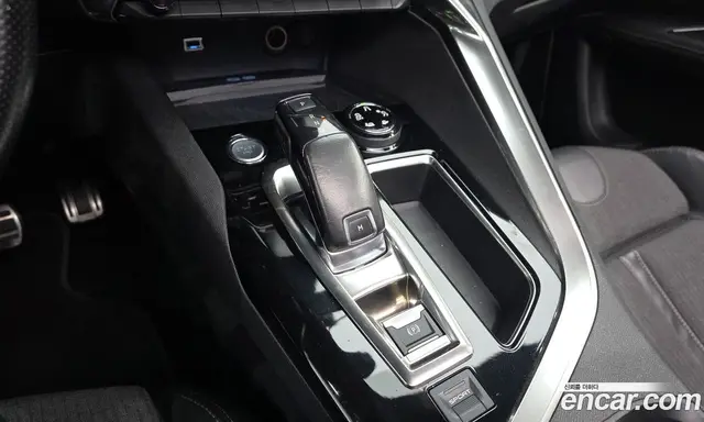 Peugeot 3008 2017 1.6 АКПП, миниатюра 9