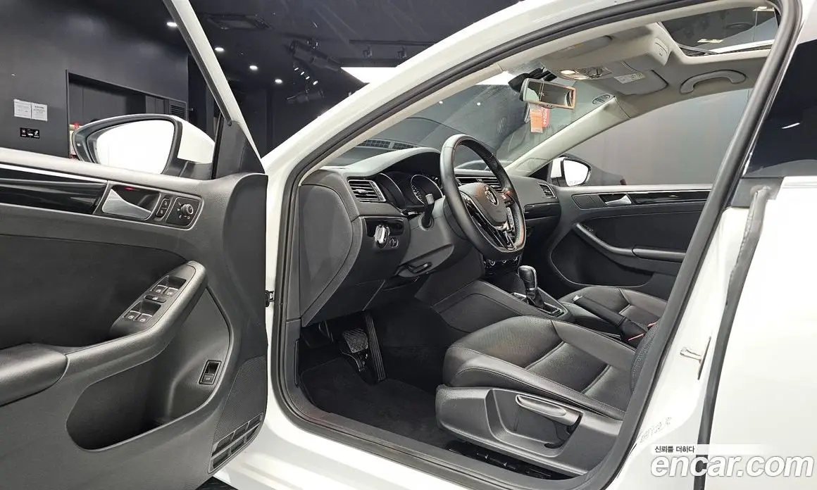 Volkswagen Jetta 2015 2.0 АКПП, фото 10