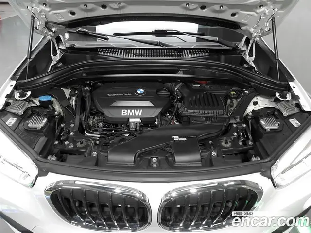 BMW X1 2016 2.0 АКПП, миниатюра 7