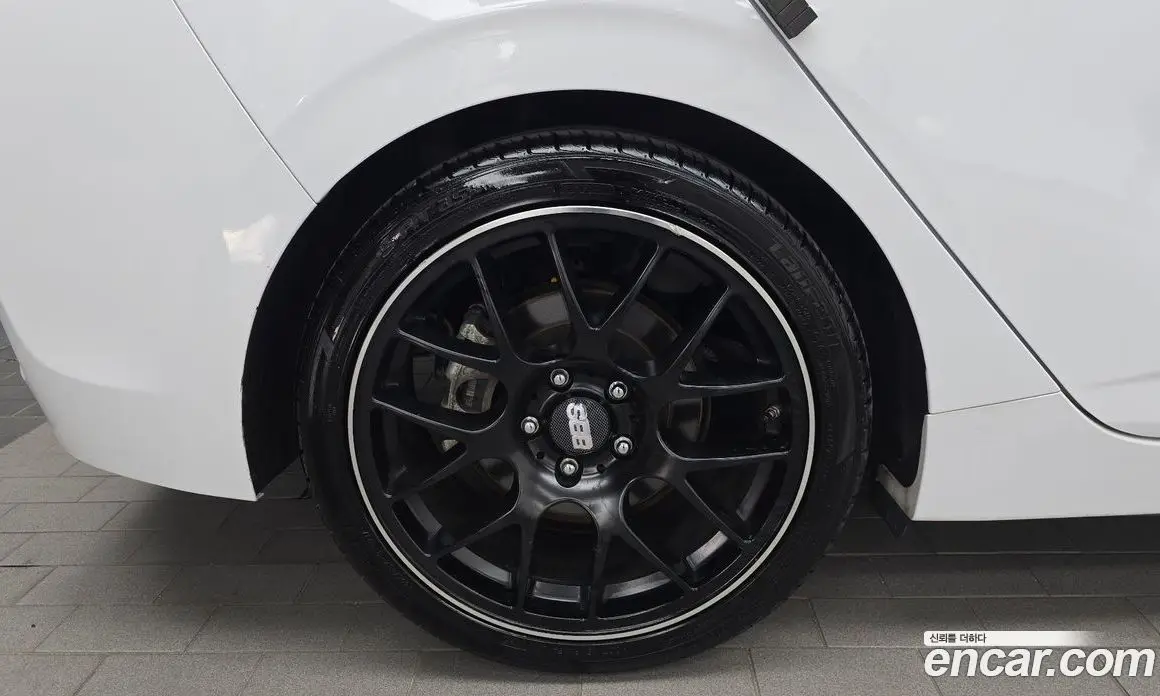 Hyundai Ioniq 2019 1.6 АКПП, фото 5