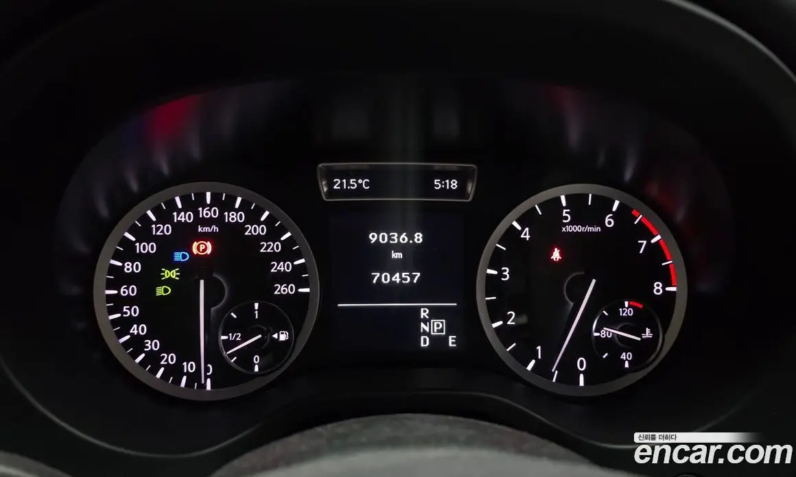 Infiniti Q30 2018 2.0 АКПП, фото 8