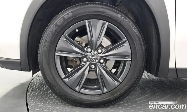 Lexus UX 2023 2.0 АКПП, миниатюра 5 Lexus UX 2023 2.0 АКПП, миниатюра 5