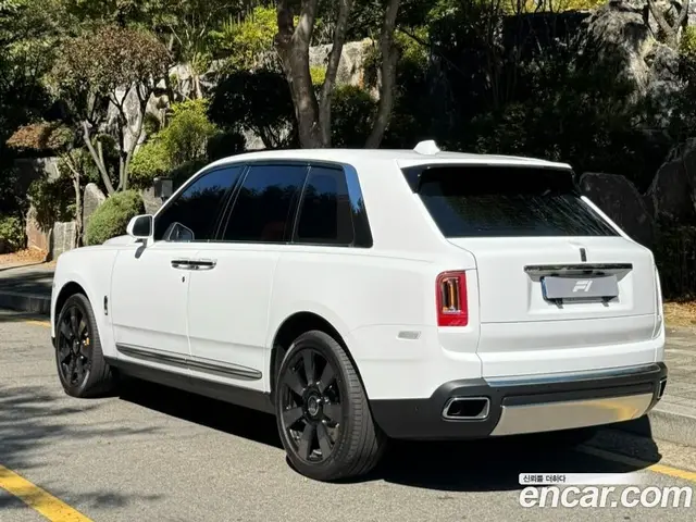 Rolls-Royce Cullinan 2024 6.7 АКПП, миниатюра 2
