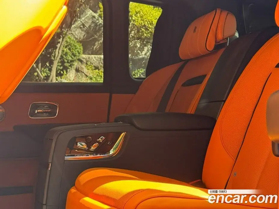 Rolls-Royce Cullinan 2024 6.7 АКПП, фото 9
