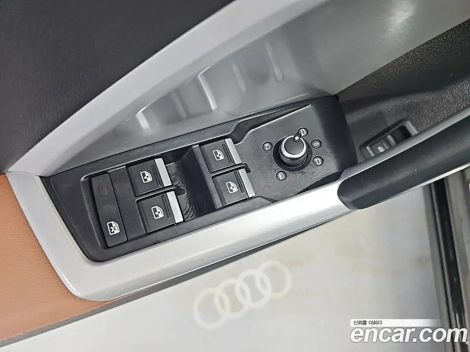 Audi Q3 2023 2.0 АКПП, фото 16