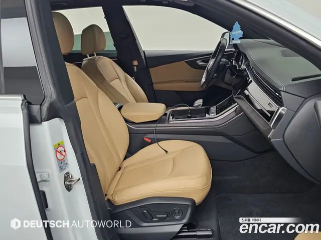 Audi Q8 2023 3.0 АКПП, миниатюра 10