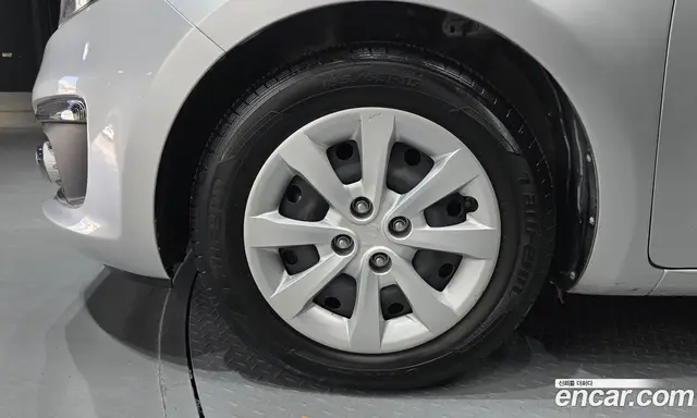 Kia Pride 2015 1.4 АКПП, миниатюра 5 Kia Pride 2015 1.4 АКПП, миниатюра 5