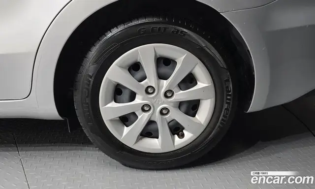 Kia Pride 2015 1.4 АКПП, миниатюра 7 Kia Pride 2015 1.4 АКПП, миниатюра 7
