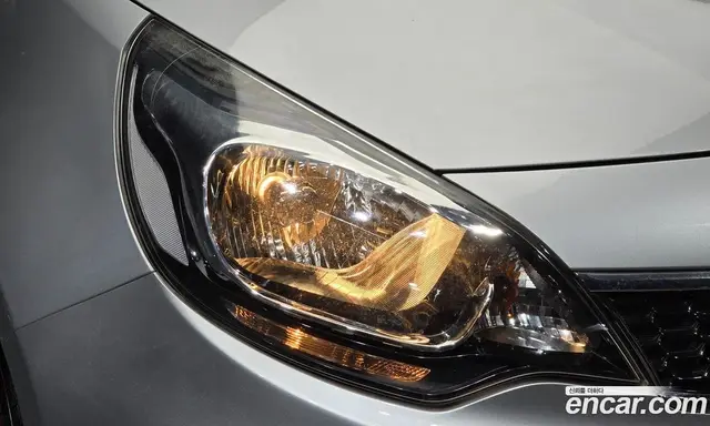 Kia Pride 2015 1.4 АКПП, миниатюра 8 Kia Pride 2015 1.4 АКПП, миниатюра 8