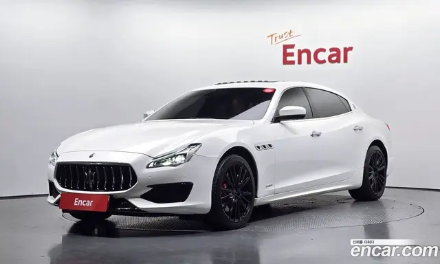 Maserati Quattroporte, 2019, 97 185 км