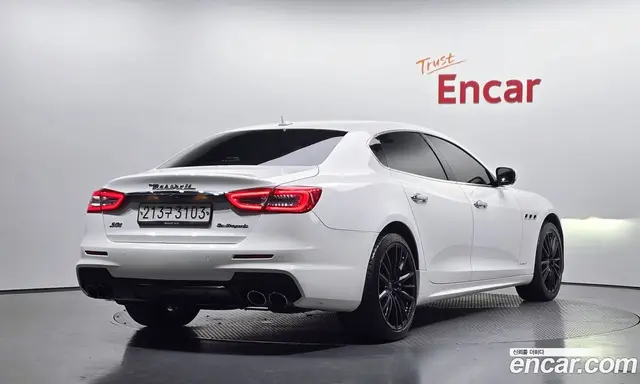 Maserati Quattroporte 2019 3.0 АКПП, миниатюра 2