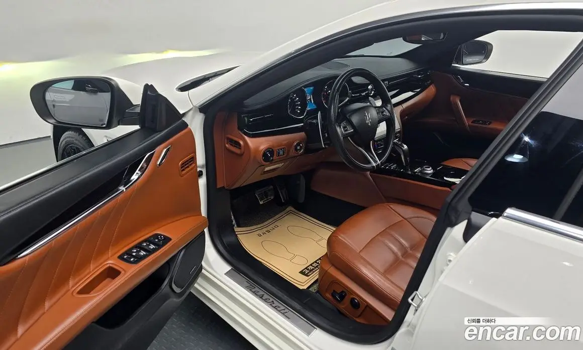 Maserati Quattroporte 2019 3.0 АКПП, фото 17