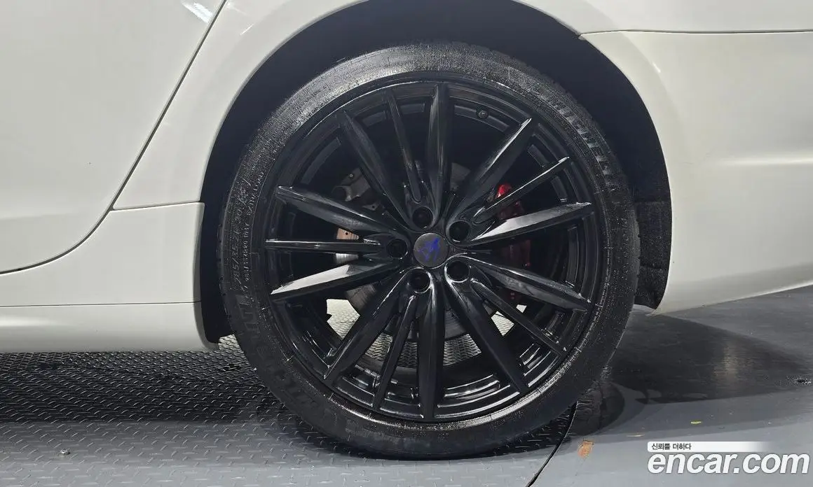 Maserati Quattroporte 2019 3.0 АКПП, фото 7