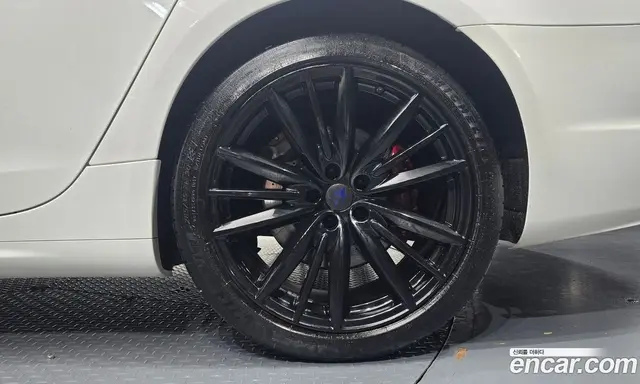 Maserati Quattroporte 2019 3.0 АКПП, миниатюра 7