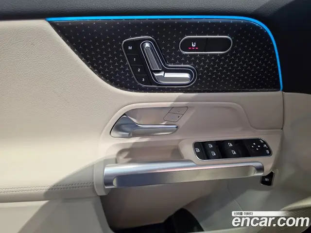 Mercedes-Benz EQB 2025 1.0 АКПП, миниатюра 12