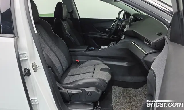 Peugeot 3008 2017 1.6 АКПП, миниатюра 11
