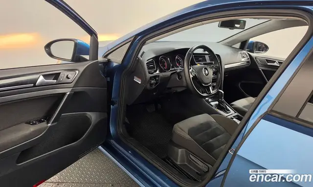 Volkswagen Golf 2013 1.6 АКПП, миниатюра 10
