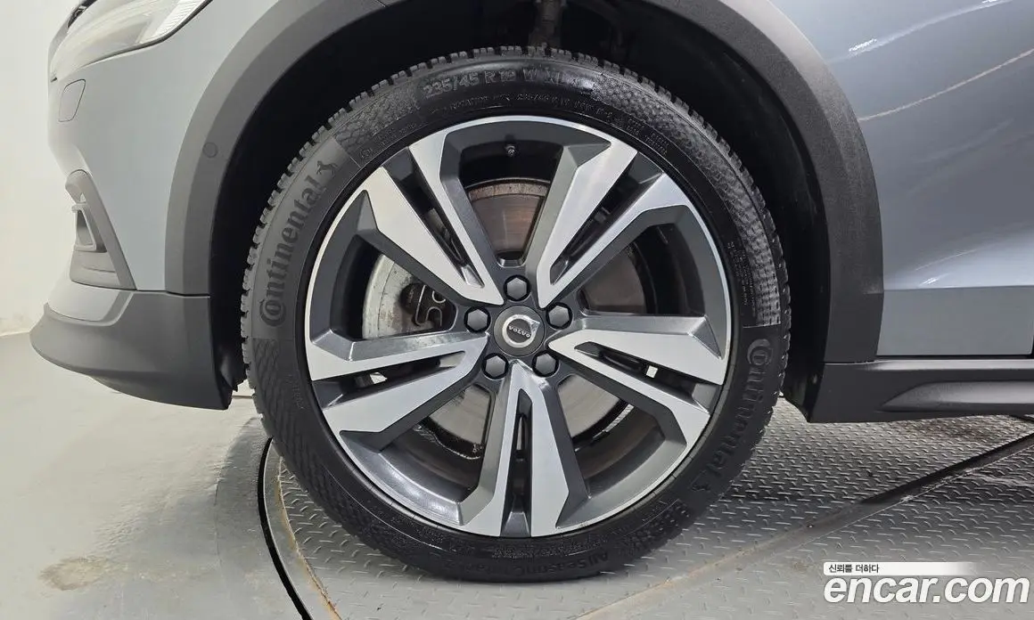 Volvo V60 2019 2.0 АКПП, фото 5