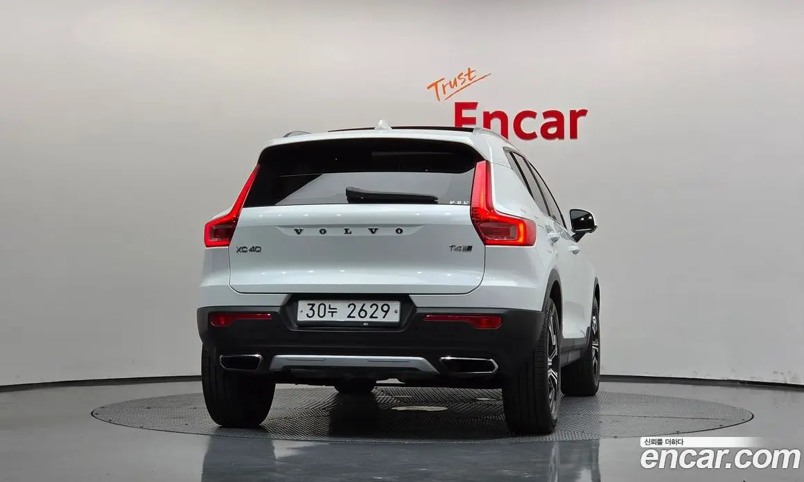 Volvo XC40 2019 2.0 АКПП, фото 4